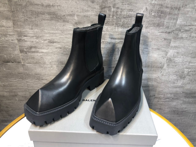 발렌시아가 라이노 부츠(2color)