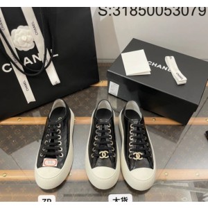 [DXJ] ㅅ*넬 CC로고 에나멜 스니커즈 블랙 3.5cm